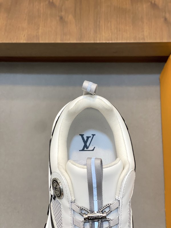 LV 러시 시리즈 아웃도어 캐주얼 운동화 001-185711