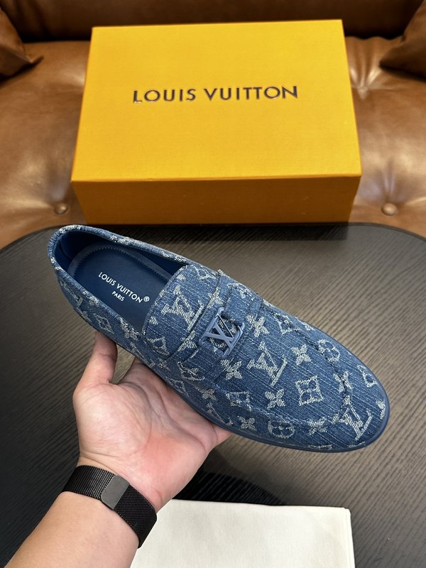 LV 남성 클래식 모노그램 로퍼 001-185738