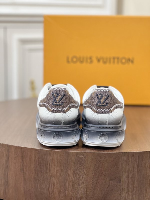 LV 남성 실버 스포츠 캐주얼 슈즈 001-185905