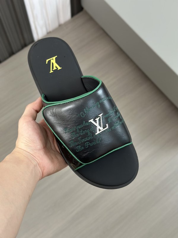 LV 루이비통 남성 가죽 로고 슬리퍼 001-185923