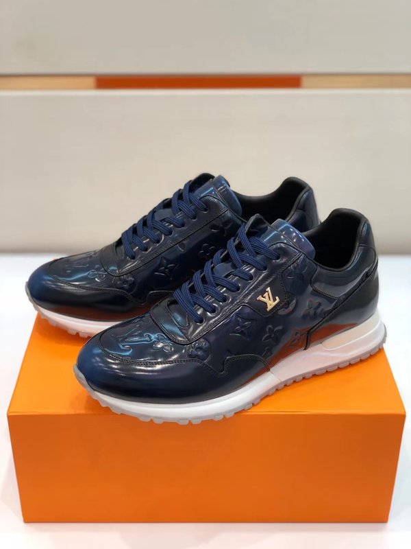 LV 남성 런어웨이 스니커즈 춘하용 001-185945