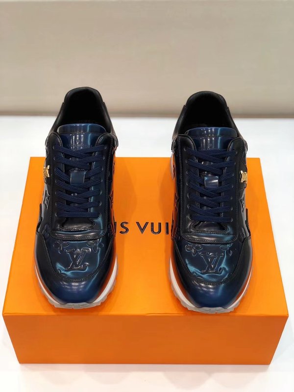 LV 남성 런어웨이 스니커즈 춘하용 001-185945