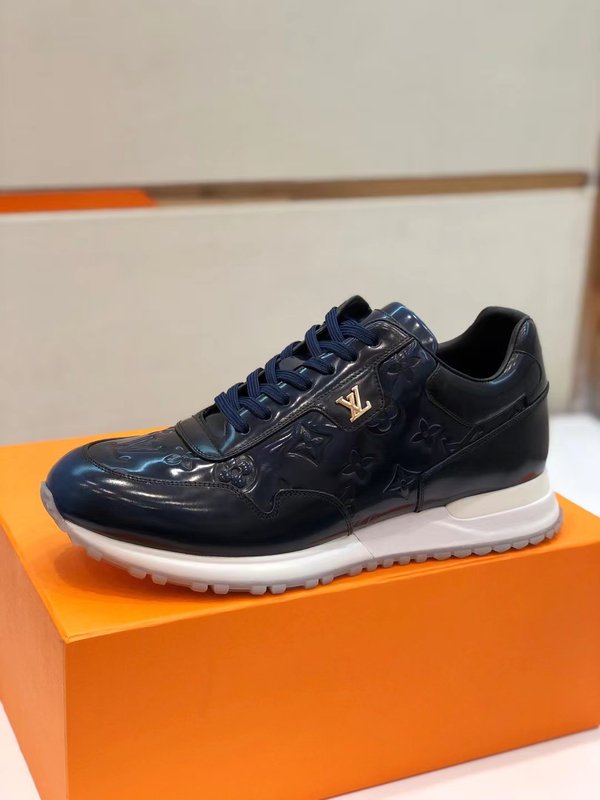 LV 남성 런어웨이 스니커즈 춘하용 001-185945