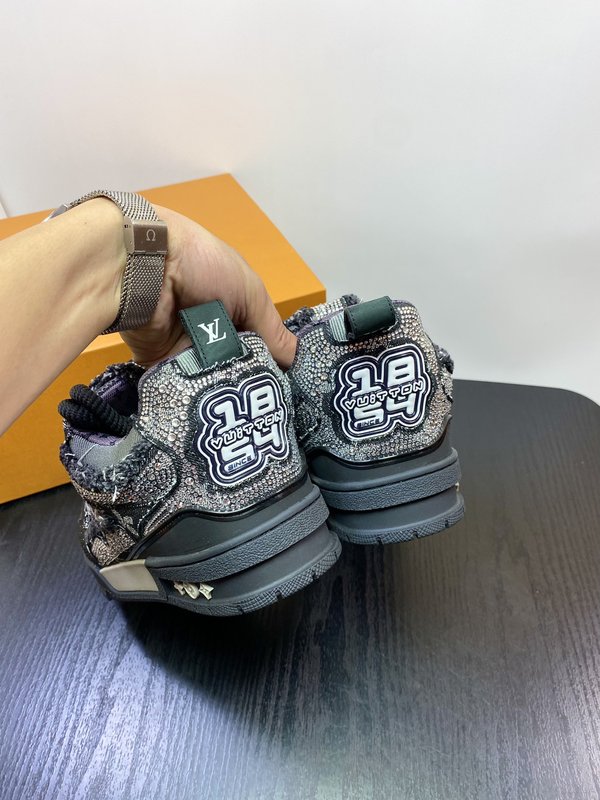 LV 남성 수입 데님 소재 스포츠 캐주얼 슈즈 001-185963