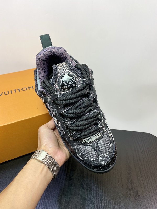 LV 남성 수입 데님 소재 스포츠 캐주얼 슈즈 001-185963