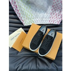 LV 남성 클래식 캐주얼 스니커즈 001-185971