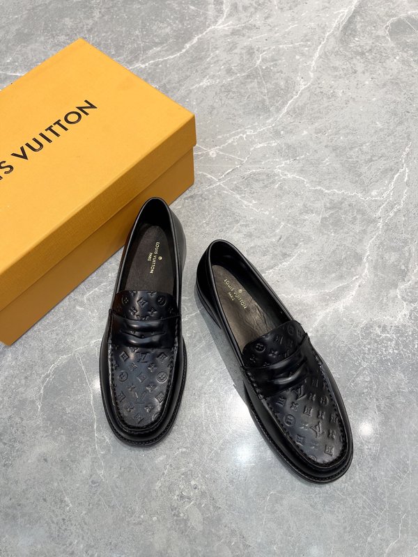 LV 공식 사이트 동일 남성 캐주얼 가죽 신발 001-185983