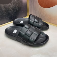 LV 공식 홈페이지 고품질 남성 슬리퍼 001-186044