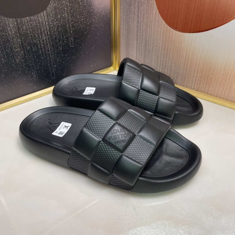LV 공식 홈페이지 고품질 남성 슬리퍼 001-186044