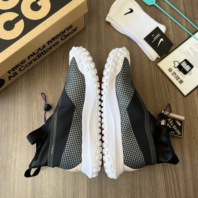 Nike ACG 방수 등산화 001-186084