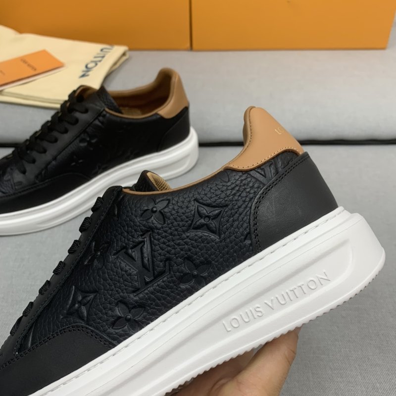 LV 신상 남성 운동 캐주얼 스니커즈 001-186114