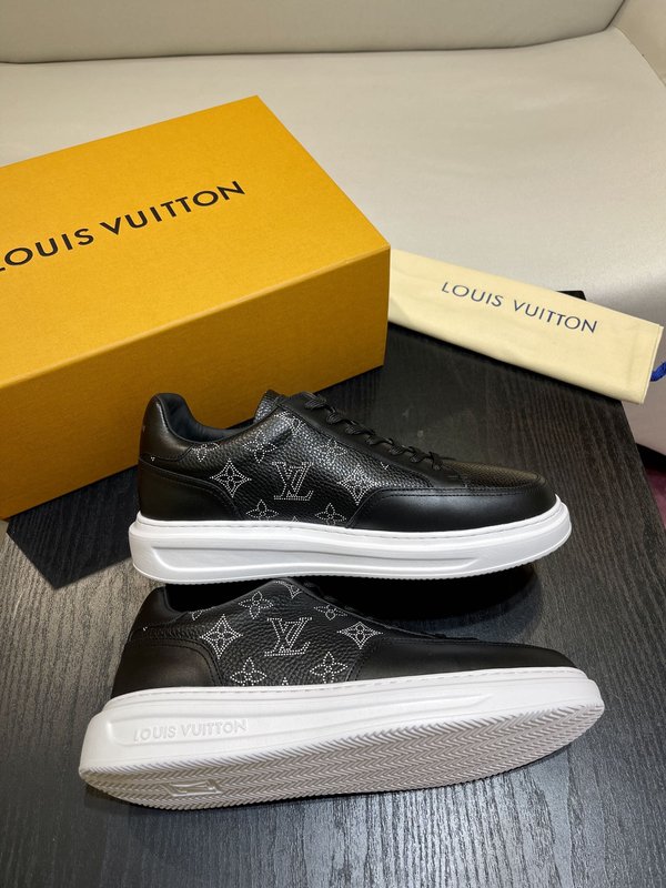 LV Beverly Hills 스니커즈 그레인 가죽 001-186147