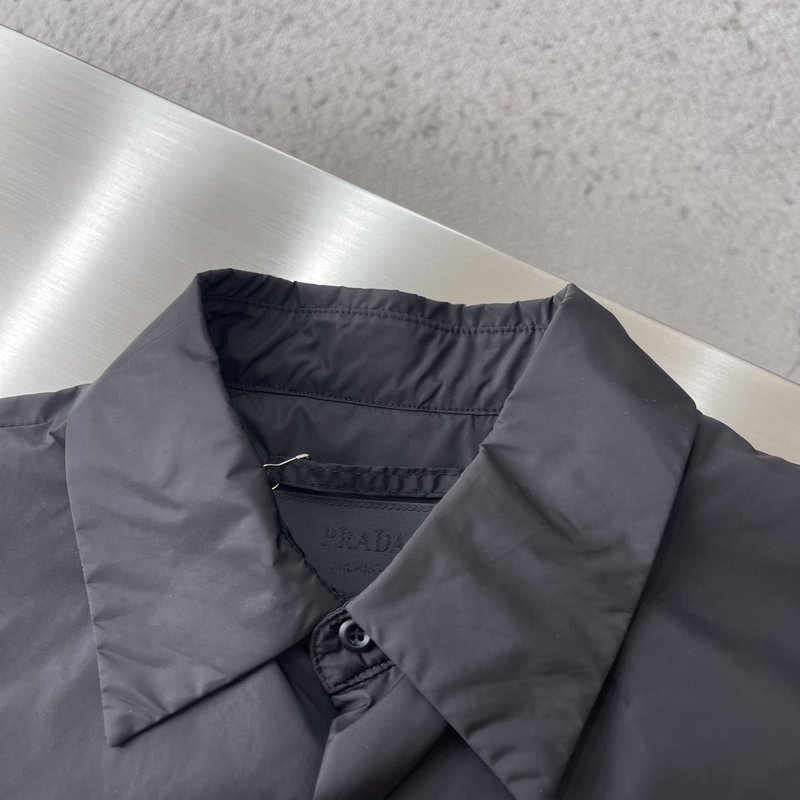 PRADA 신규 블랙 루즈핏 긴팔 셔츠 001-186209