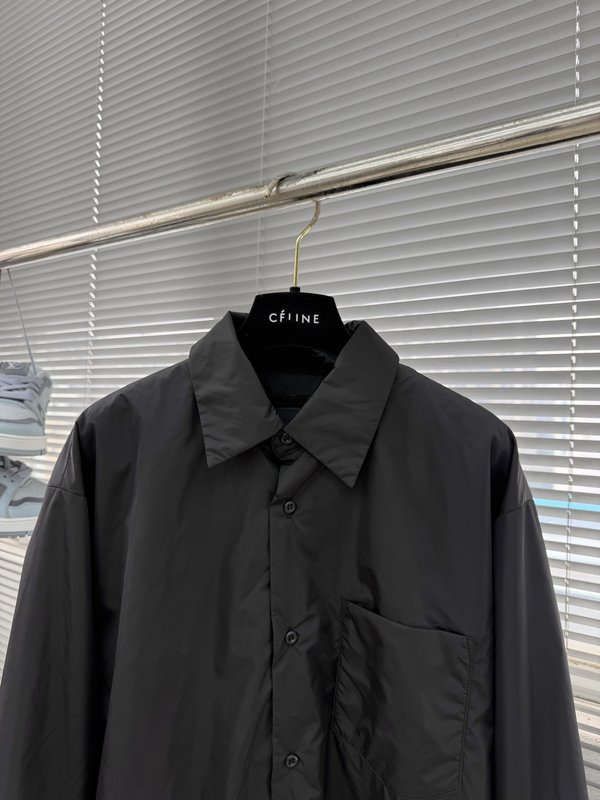 PRADA 신규 블랙 루즈핏 긴팔 셔츠 001-186209