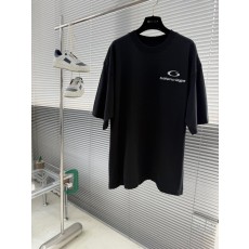 발렌시아가 남성용 캐주얼 루즈핏 반팔 티셔츠 001-186304
