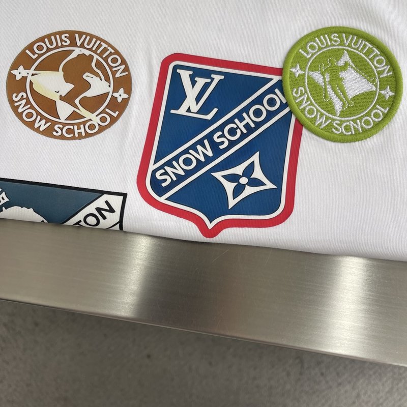 다 로고 프린트 디자인 라운드 티셔츠 001-186315