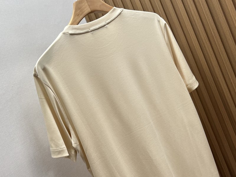 앞면 레터 프린팅 디자인 반팔 티셔츠 001-186349