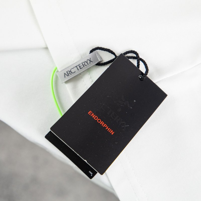 아크테릭스 박물관 콜라보 반팔 티셔츠 001-186492