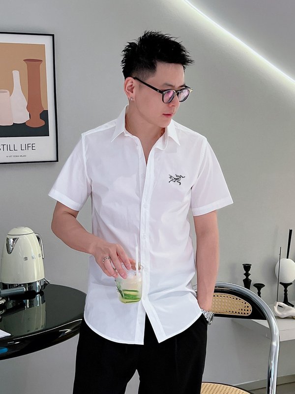 아크테릭스 남성 슬림핏 반팔 셔츠 001-186664