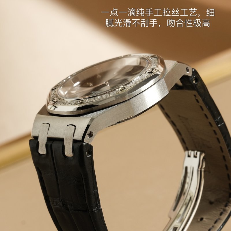 오데마 피게 클래식 블랙 워치 001-186938