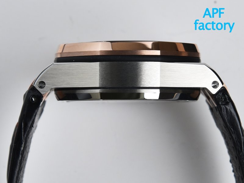 오데마 피게 로얄 오크 오프쇼어 시리즈 남성 기계식 시 001-187000