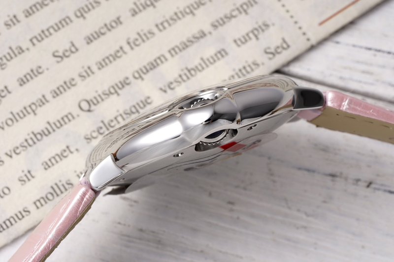까르띠에 발롱 블루 33mm 스테인리스 스틸 시계 001-187725