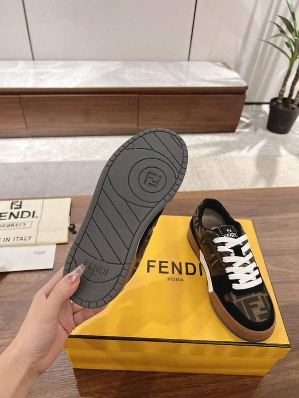 펜디 커 레트로 캐주얼 운동화 001-187874