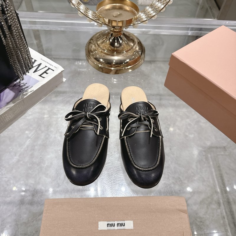 미우미우 빈티지 레이스 플랫 샌들 001-188280