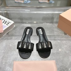 미우미우 여름 신상 다이아몬드 원스트랩 샌들 001-188300