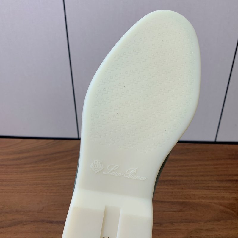 로로 피아나 남성 스웨이드 로퍼 001-188529