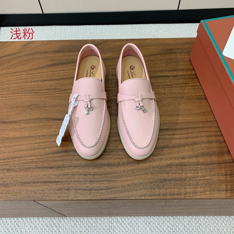 로로피아나 레더 로퍼 슈즈 001-188538