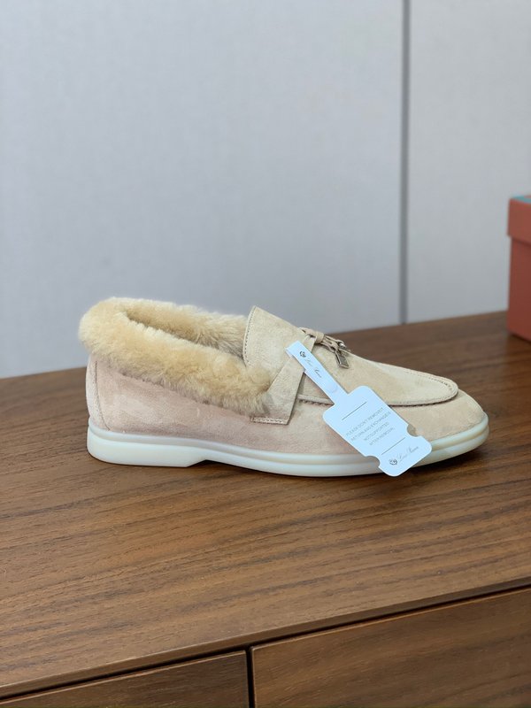 로로피아나 양모 로퍼 슈즈 001-188559