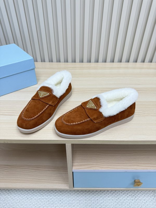 프라다 가을 겨울 울 칼라 로퍼 001-188571