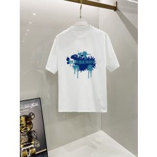 버버리 남성 라운드넥 반팔 티셔츠 001-189070