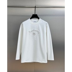 버버리 클래식 로고 자수 라운드넥 긴팔 티셔츠 001-189113