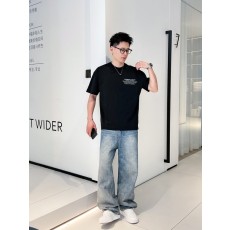 버버리 신상 반팔 라운드 티셔츠 001-189259