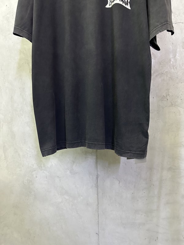 발렌시아가 로고 자수 반팔 티셔츠 001-189523