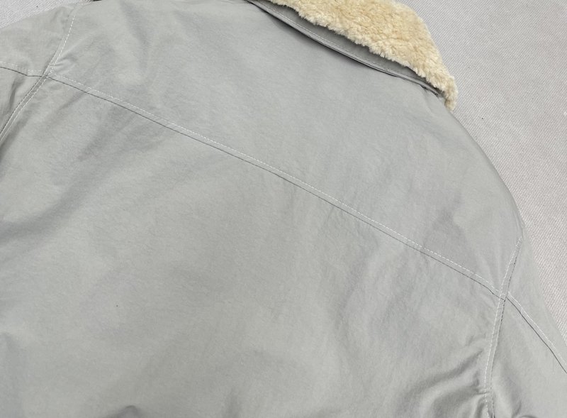 스톤 아일랜드 탈착 양털 칼라 심플 패딩 001-189578