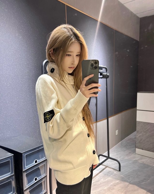 스톤아일랜드 니트 울 혼방 카디건 자켓 001-189634