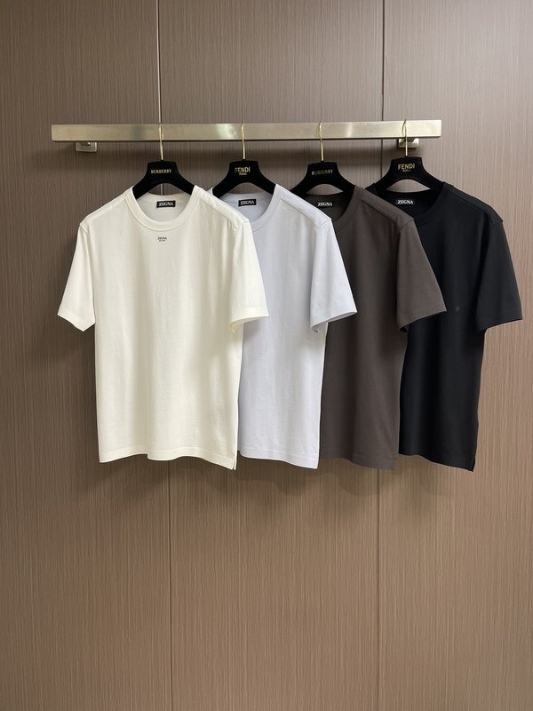 제냐 라운드넥 반팔 티셔츠 스키맵 프린팅 001-189830