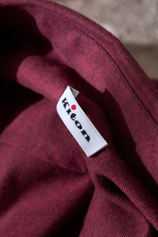 Kiton 남성 두꺼운 벨벳 셔츠 001-189937