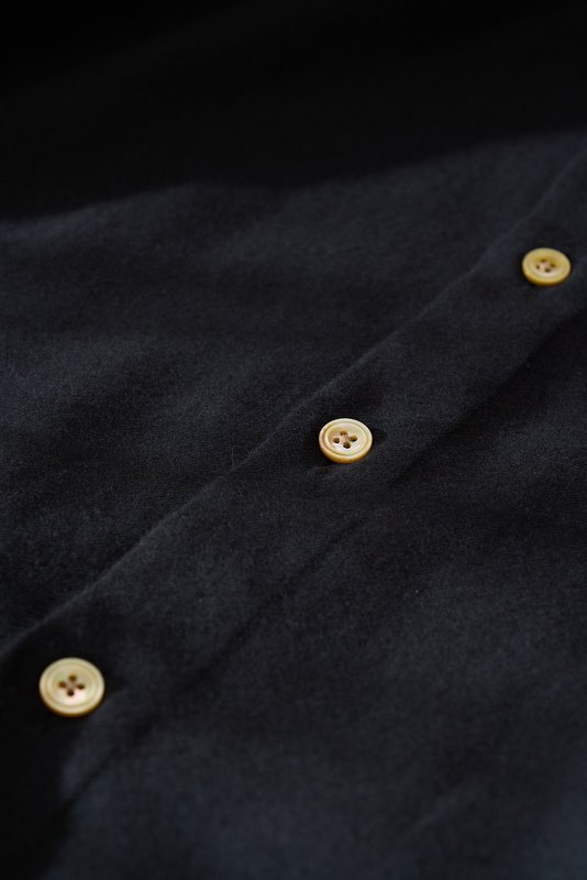 Kiton 남성 두꺼운 벨벳 셔츠 001-189939