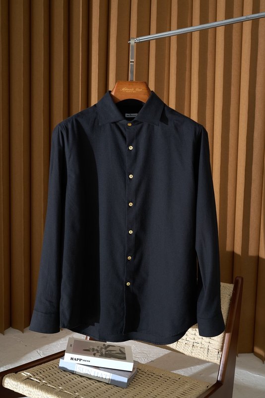 Kiton 남성 두꺼운 벨벳 셔츠 001-189939