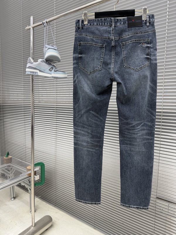 Kiton 봄여름 신상 스트레치 슬림 데님 팬츠 001-189945