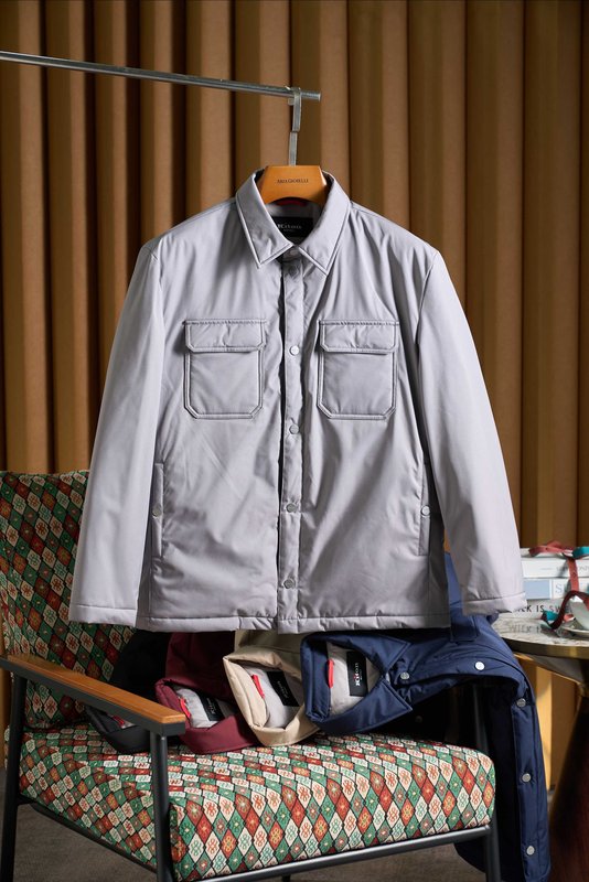 Kiton 남성용 경량 보온 패딩 재킷 001-190004
