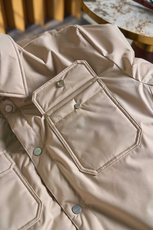 Kiton 남성용 경량 보온 패딩 자켓 001-190005