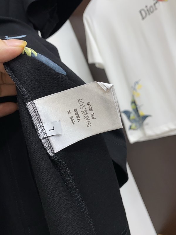루이비통 남성 순면 핸드페인팅 로고 라운드넥 반팔 티셔 001-190028