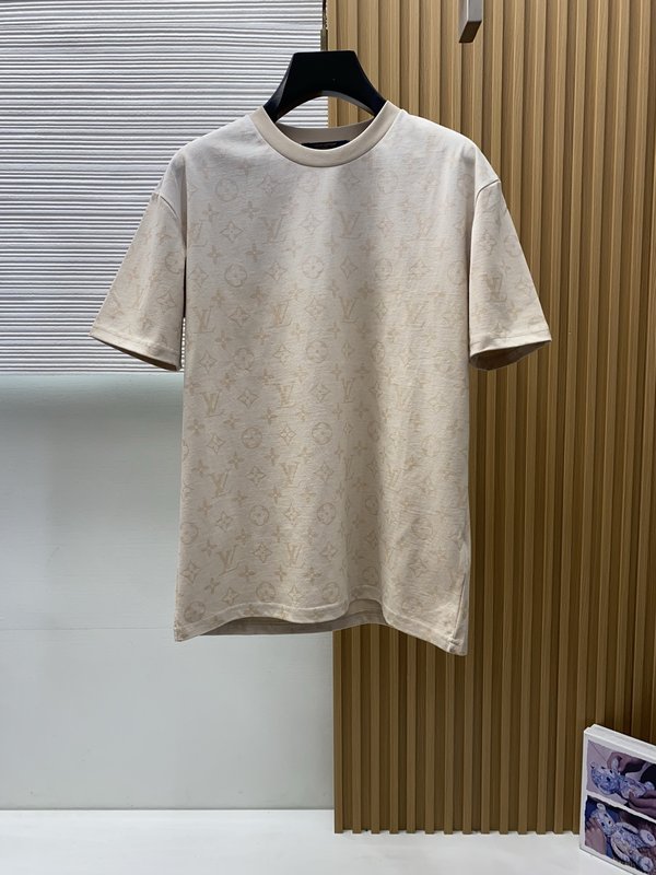 루이비통 남성 순면 라운드넥 반팔 티셔츠 001-190045