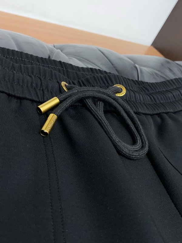 루이비통 남성 패션 캐주얼 바지 001-190157