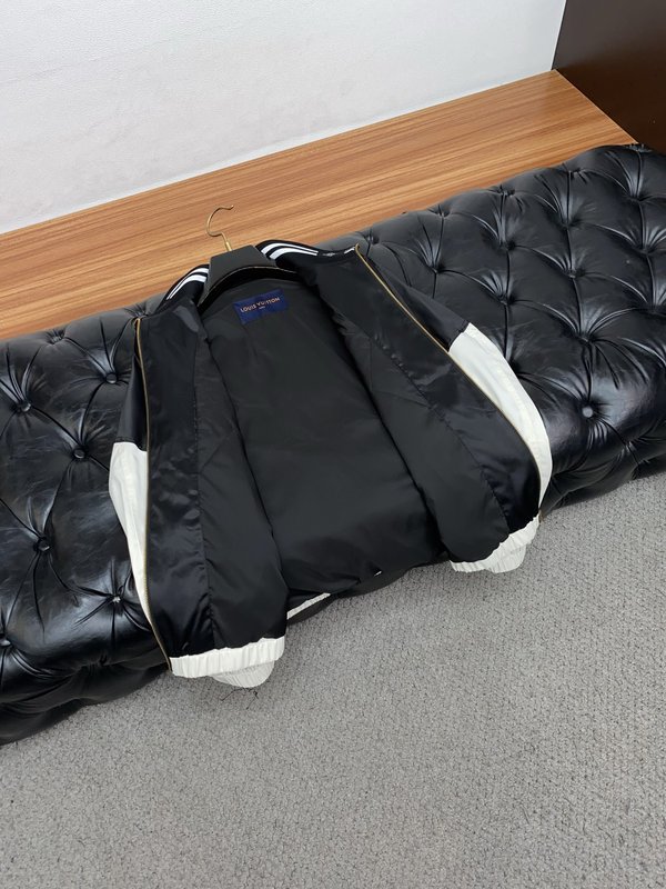 루이비통 남성 캐주얼 지퍼 자켓 아우터 001-190225